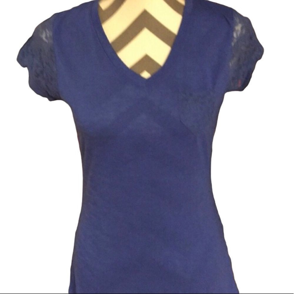 New Directions Blue Top With Lace SMALL